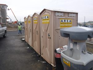 Towable Restroom with Sinks