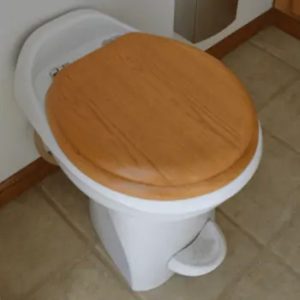 2-station comfort restroom trailer available for rent in Rancho Cordova, CA